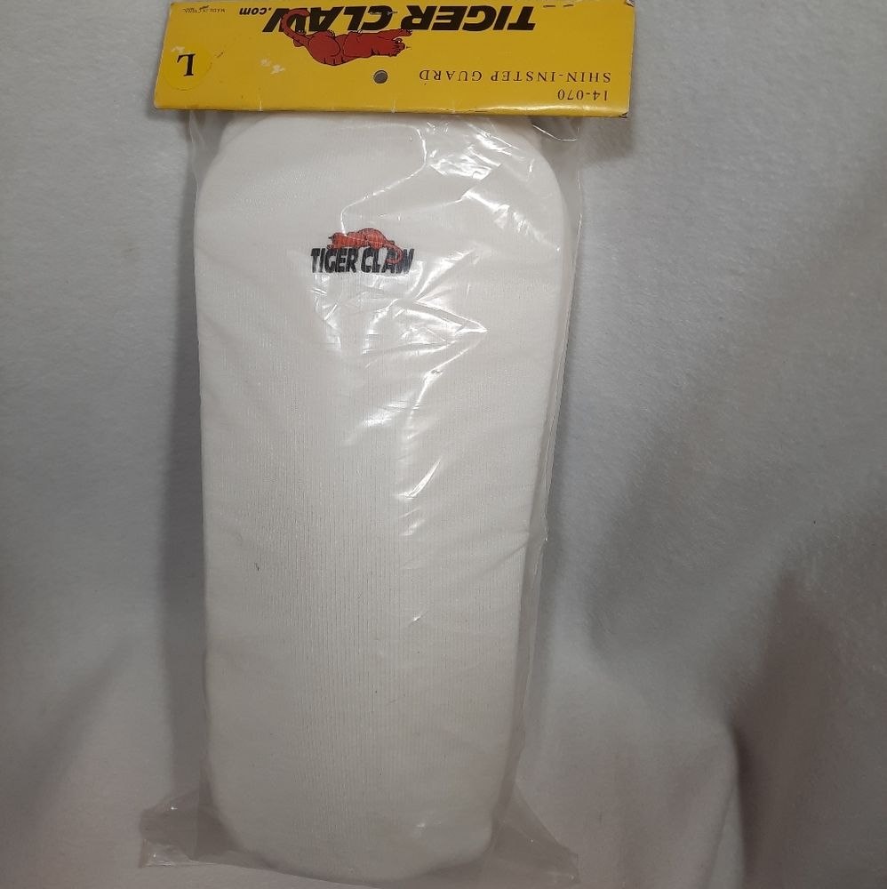 Shin instep step-in guard Martial Arts L Large White Cloth